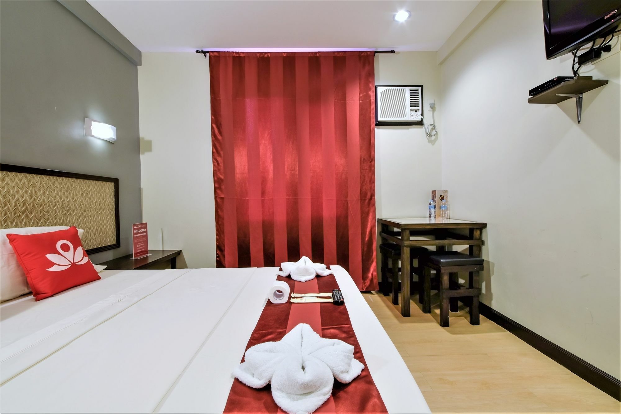 Zen Rooms Basic Aurora Pasay Kültér fotó